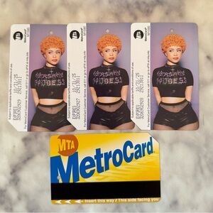MINT! Ice Spice Y2K! LIMITED EDITION COLLECTIBLE memorabilia - NYC MTA Metrocard